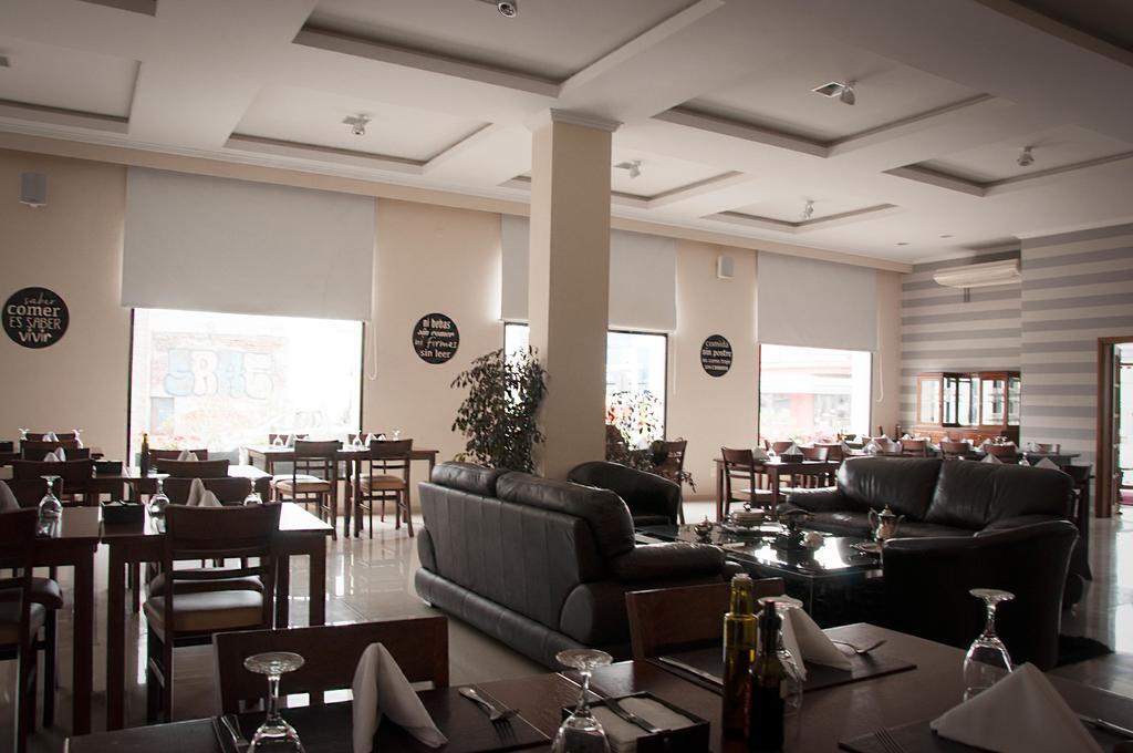 Hotel Maxim Trinidad Kültér fotó